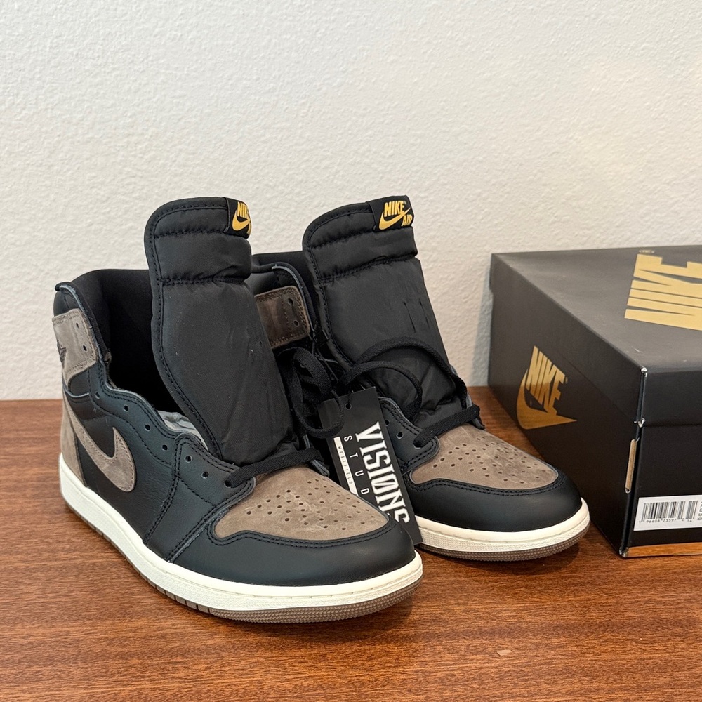 Nike Air Jordan 1 Retro High OG Palomino Black and Brown High-Tops